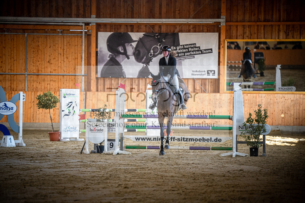 DOS_0480 | Entdecke hochwertige Reitturnierfotos von Foto Oger. Professionell, emotional und authentisch – jetzt Lieblingsmomente im Shop bestellen.Deutschlandweite Turnierfotografie. - Realisiert mit Pictrs.com