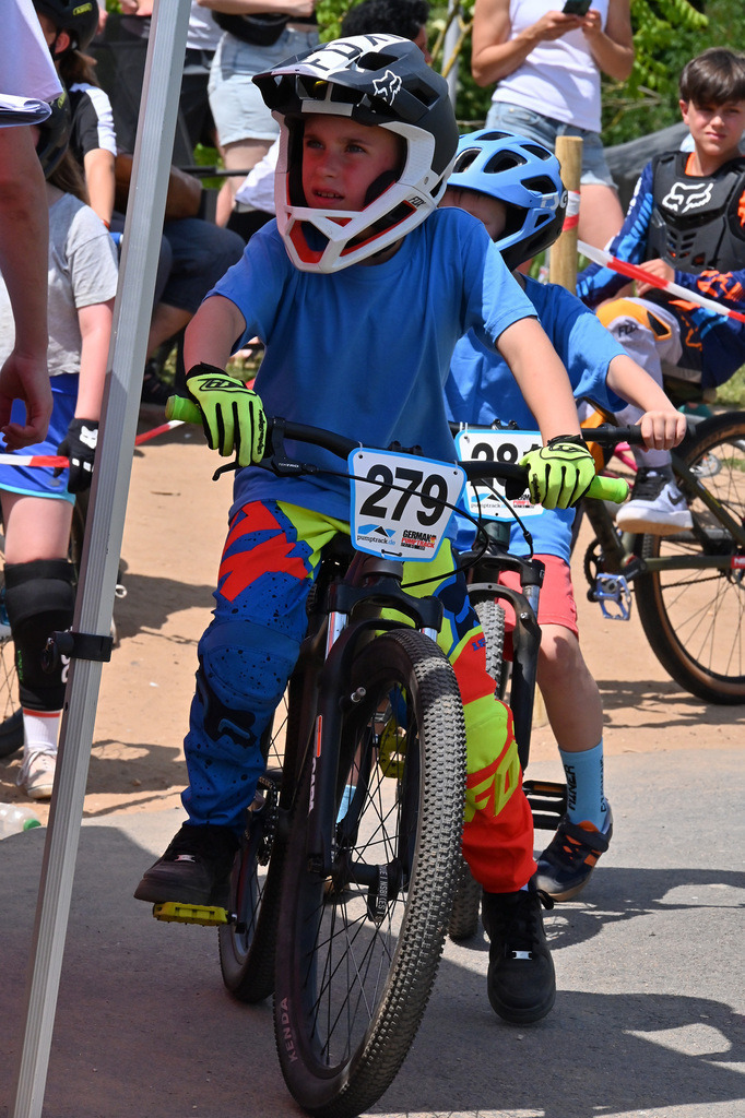 DSC_4154_philine | German Pumptrack Series - Realisiert mit Pictrs.com