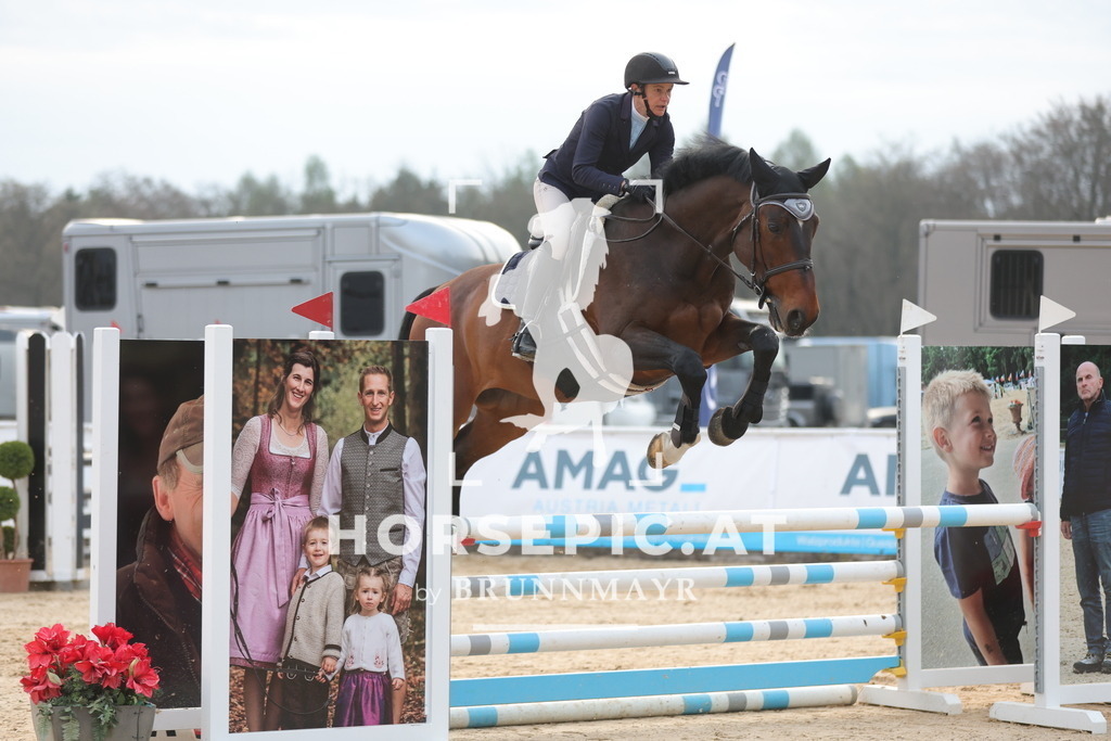 0P6A2874 | Willkommen bei Brunnmayr - Design & Fotografie – Ihrem Spezialisten für Reitturniere und Pferdeveranstaltungen in Oberösterreich, Salzburg und Bayern! Seit über 17 Jahren sind wir leidenschaftlich dabei.