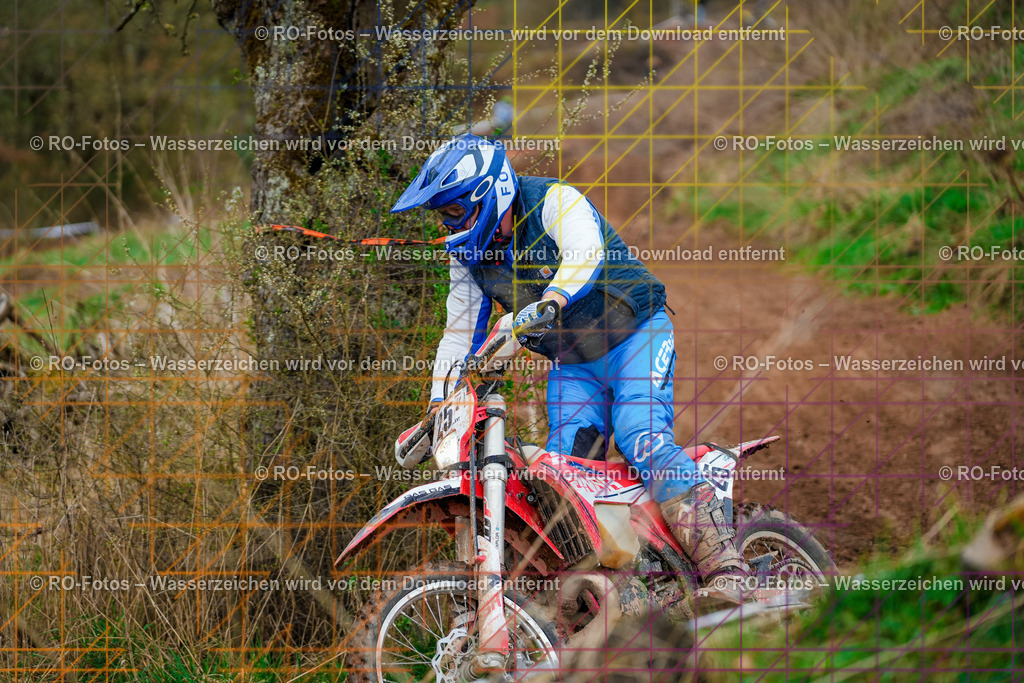 4 Lauf Mernes-808 | Sportfotografie von RO-Fotos: Motorsport, Motocross, Enduro, Laufveranstaltungen und Triathlon. Professionelle Fotos von Sportlern und Events. - Realisiert mit Pictrs.com