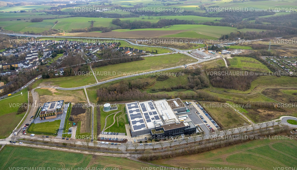 Heiligenhaus251201367 | Luftbild, Innovationspark Heiligenhaus, Erschließung  Baustelle und Neubau Firmenzentrale R+M de Wit GmbH, Bertha-Benz-Allee, Baustelle Neubauabschnitt der Autobahn A44, Lückenschluss zwischen Ratingen-Ost und Velbert, Heiligenhaus, Bergisches Land, Nordrhein-Westfalen, Deutschland