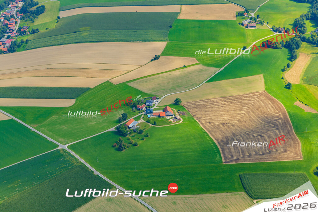 Schrägluftbild  Rendlberg  Schildorn - Das Luftbild wurde 2025 vom UL-Flugzeug heraus erstellt ( keine Drohne ) - Hochauflösende Luftaufnahme -Nicht vergleichbar mit Google Maps oder Satelittenbilder- Die Geschenkidee !Mit Lizenz und Bildrechte bestellbar