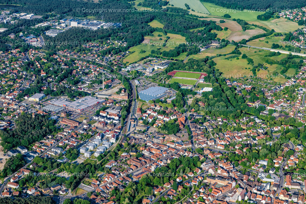 Gifhorn_Innenstadt_ELS_3789050623 | GIFHORN 05.06.2023 Stadtansicht des Innenstadtbereiches in Gifhorn im Bundesland Niedersachsen, Deutschland. // City view of the inner city area in Gifhorn in the state Lower Saxony, Germany. Foto: Martin Elsen