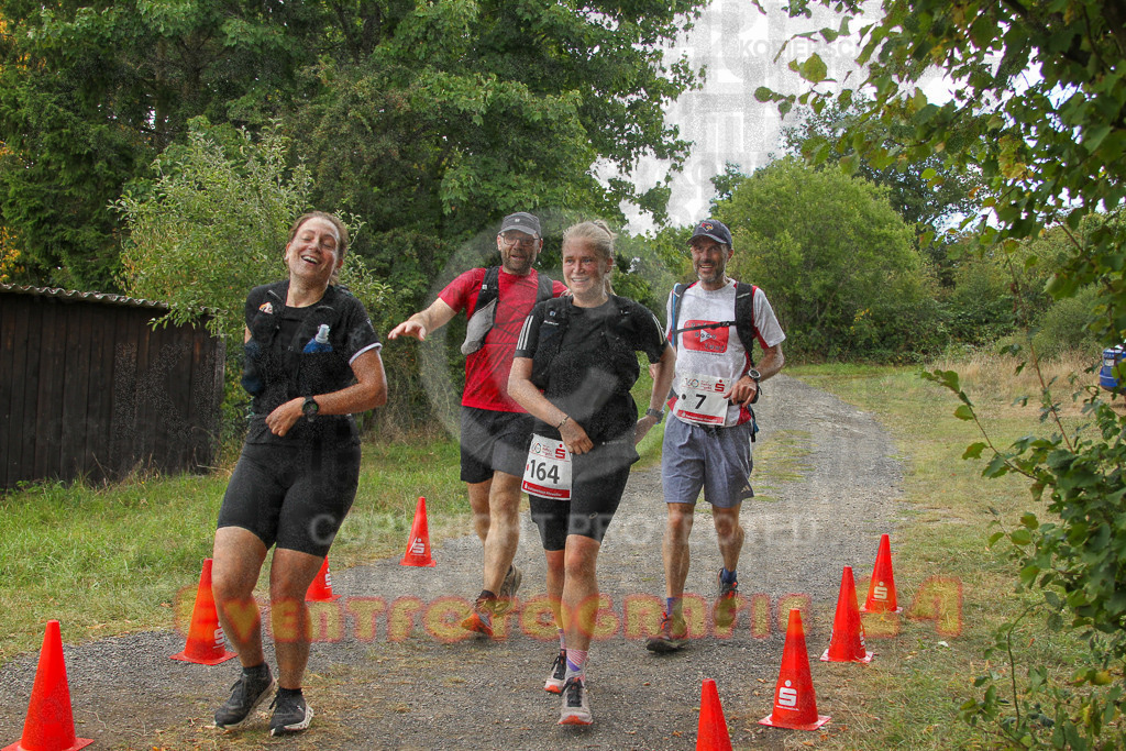 250830_1521_EV4_4521 | Sportfotografie im Rhein-Sieg Kreis, Köln, Bonn, NRW, Rheinland Pfalz, Hessen, etc. Unser Tätigkeitsfeld umfasst den Laufsport vom Volkslauf über den Marathon, Duathlon, Triathon bis zum Ultralauf wie Kölnpfad Ultra oder Schindertrail.