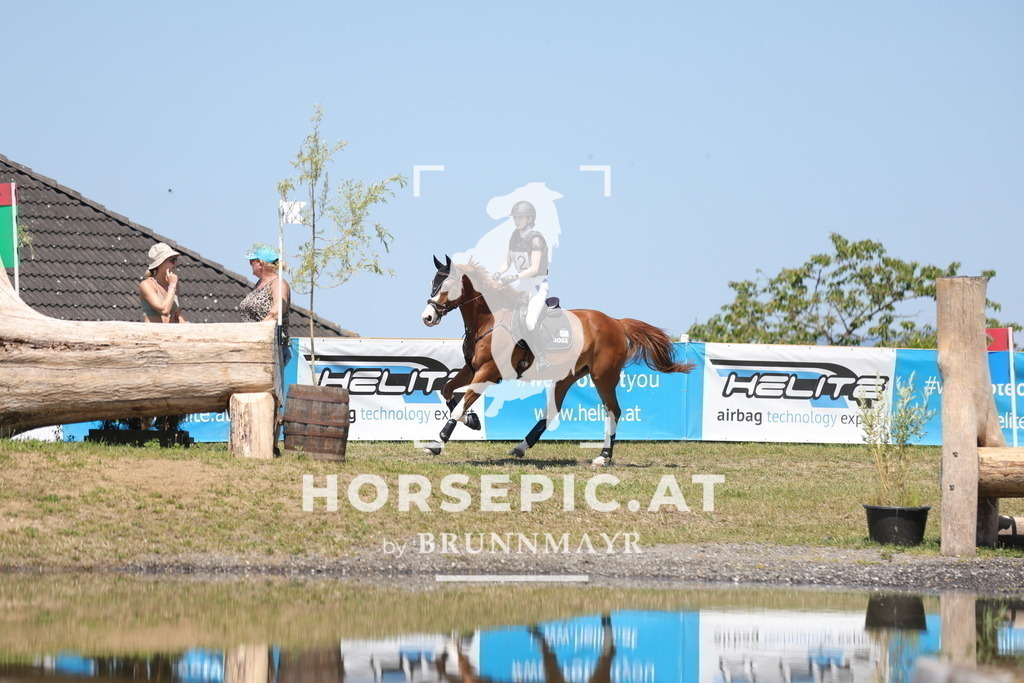 0P6A4043 | Willkommen bei Brunnmayr - Design & Fotografie – Ihrem Spezialisten für Reitturniere und Pferdeveranstaltungen in Oberösterreich, Salzburg und Bayern! Seit über 17 Jahren sind wir leidenschaftlich dabei.