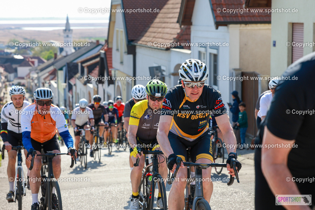 571_AR6_9015 | Neusiedlersee Radmarathon 2026@sportshot_your_pictrs #yourpictures#roadtowm2029 #nrm #neusiedlerseeradmarathon #neusiedlersee #neusiedlerseetourismus #burgenland #mörbisch #nrm26 #burgenlandtourismus #voglundco #poweredbyburgenlandtourismus #radsport #rad #marathon #ucigranfondo #visitburgenland #ucigranfondoworldseries