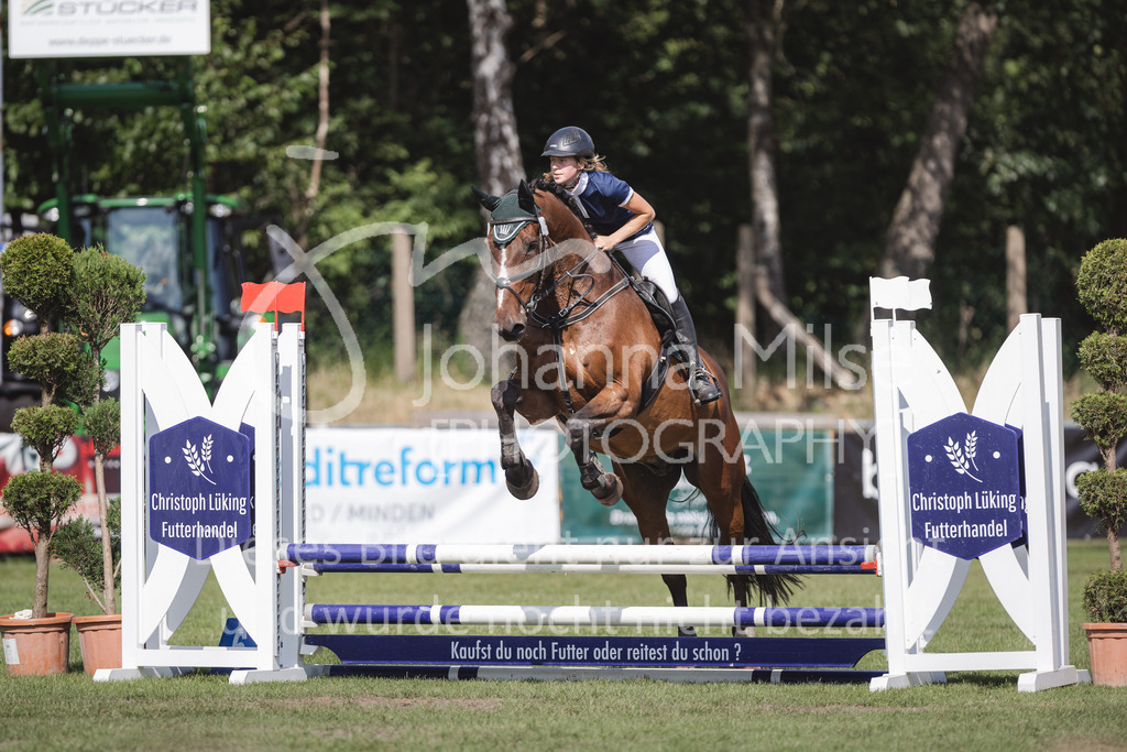 230714_LC_Mini-247 | Deine schönsten Turniermomente als professionelle Fotos! Entdecke hochwertige Pferdesport-Fotografie im Online-Shop. Jetzt Fotos finden & bestellen!