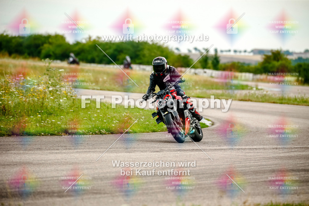 Chambley Juli-2088 | Hier findet Ihr Bilder von Touristenfahrten auf der Nürburgring Nordschleife oder von anderen Veranstaltungen die ich besucht habe. Viel Spass beim Durch Schauen 
