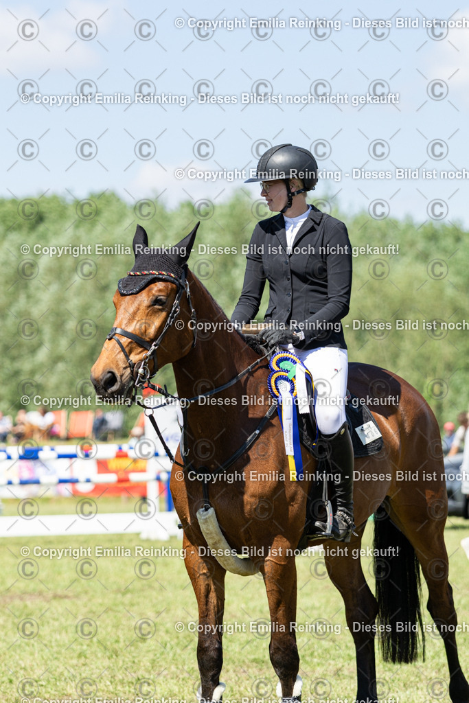 CL5A8040 | Emilia Reinking Fotografie - Realisiert mit Pictrs.com