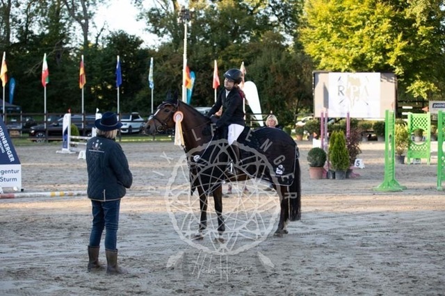 2B4A4015 | pixelfaenger - Realisiert mit Pictrs.com