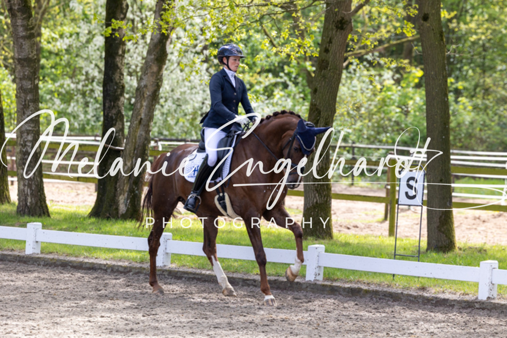 7I8A8841 | melanie-engelhardt-photography - Realisiert mit Pictrs.com