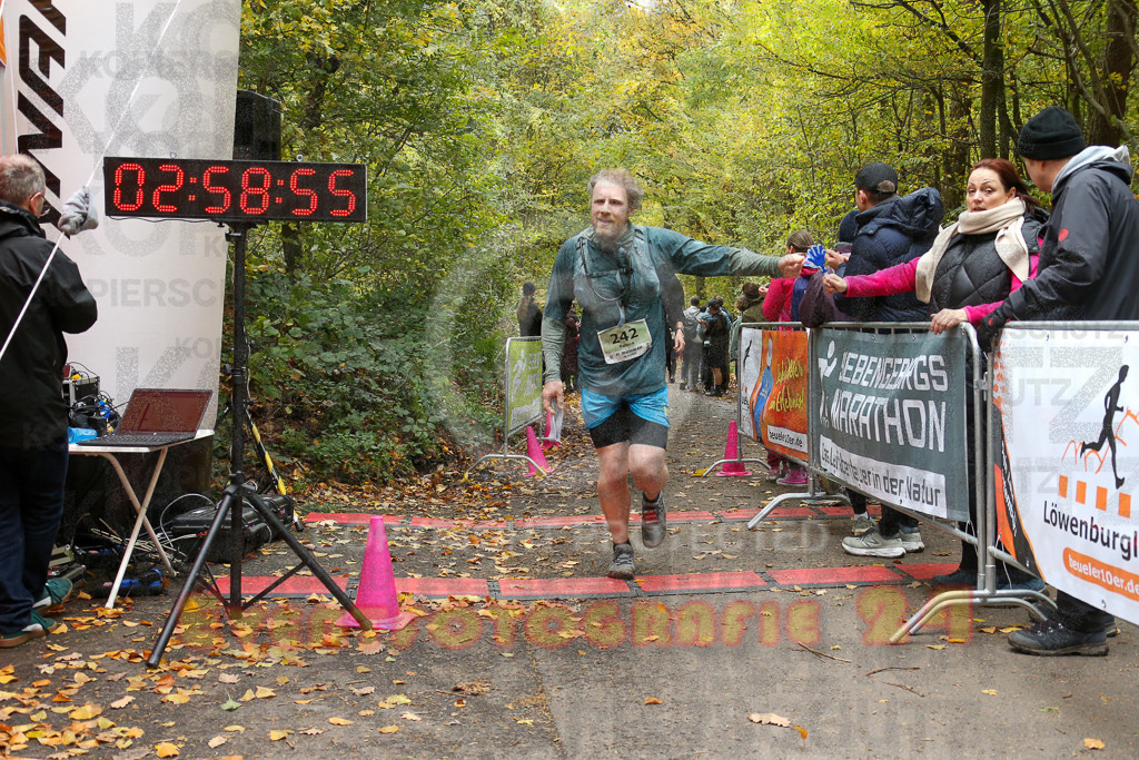 251026_1300_EX1_2172 | Sportfotografie im Rhein-Sieg Kreis, Köln, Bonn, NRW, Rheinland Pfalz, Hessen, etc. Unser Tätigkeitsfeld umfasst den Laufsport vom Volkslauf über den Marathon, Duathlon, Triathon bis zum Ultralauf wie Kölnpfad Ultra oder Schindertrail.