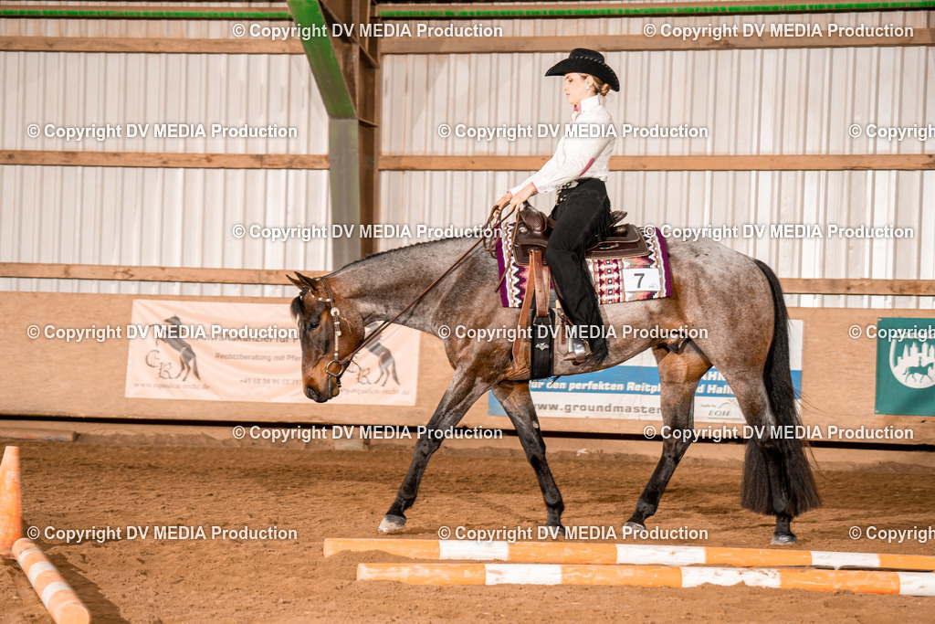 BA300646 | dv-media-shop - Realisiert mit Pictrs.com