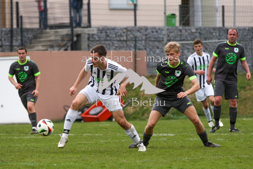 993T4297 | Medien- Sport- Entertainmentfotos