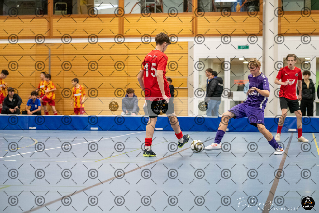 20241123_FCR-Hallenturnier-C_1_005 | Sport und Naturfotografie von Roberto Esposito zeigt echte Momente Bewegung und die Schönheit der Natur. Ausdrucksstarke Bilder schaffen Emotionen.
