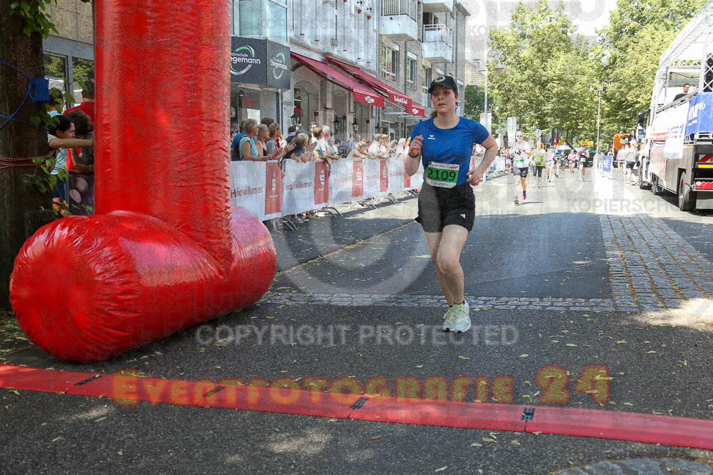 250621_1219_EX1_5602 | Sportfotografie im Rhein-Sieg Kreis, Köln, Bonn, NRW, Rheinland Pfalz, Hessen, etc. Unser Tätigkeitsfeld umfasst den Laufsport vom Volkslauf über den Marathon, Duathlon, Triathon bis zum Ultralauf wie Kölnpfad Ultra oder Schindertrail.