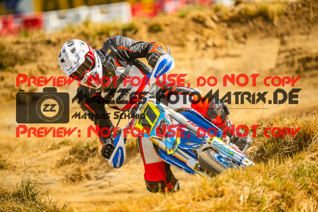 MaZZes_FotoMatrix_230701_7930 | S1