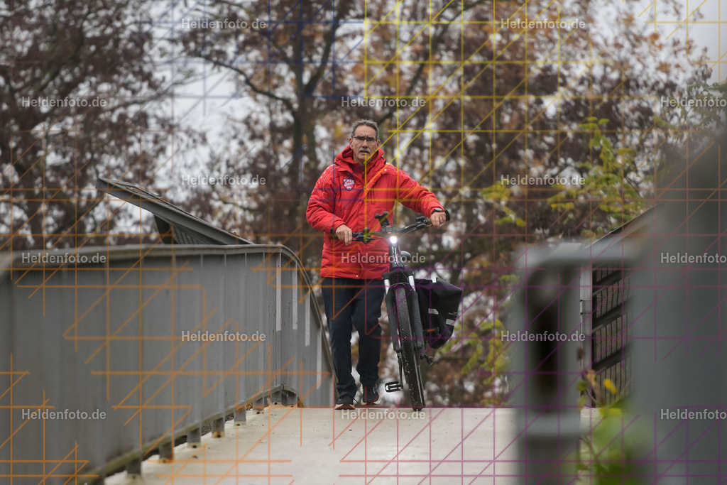 Neusser Erftlauf 2025  | 15km Neusser Erftlauf 2025 Foto: Heldenfoto.de
