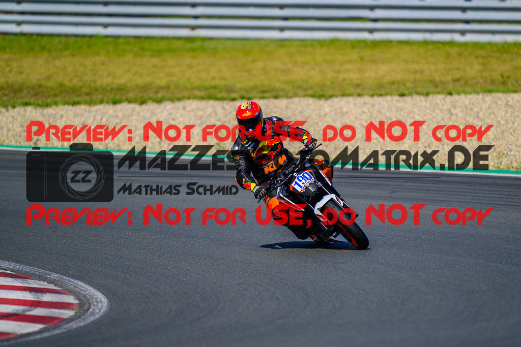 MaZZes_FotoMatrix_240724_6007705_2-212 | BLAU