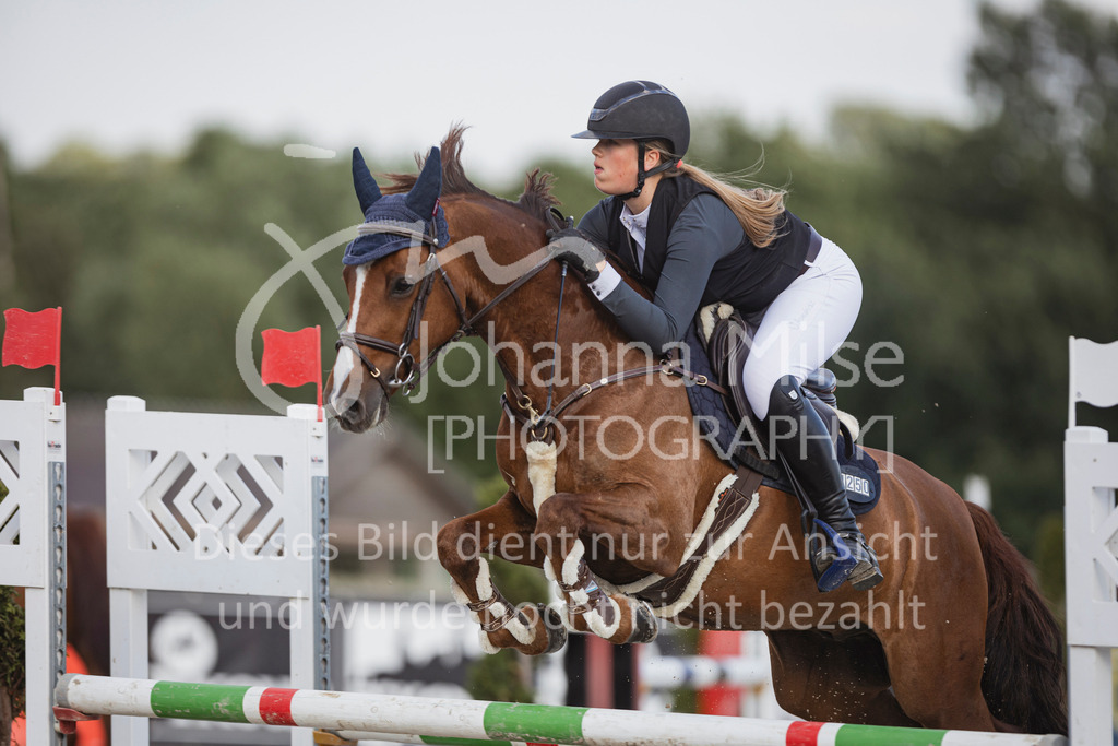 240628_LüPfSpTa_L-Spr-302 | Deine schönsten Turniermomente als professionelle Fotos! Entdecke hochwertige Pferdesport-Fotografie im Online-Shop. Jetzt Fotos finden & bestellen!