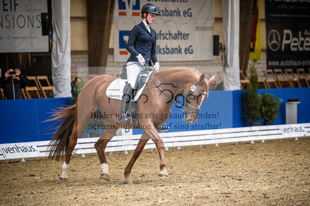 DOS_3024 | Entdecke hochwertige Reitturnierfotos von Foto Oger. Professionell, emotional und authentisch – jetzt Lieblingsmomente im Shop bestellen.Deutschlandweite Turnierfotografie. - Realisiert mit Pictrs.com