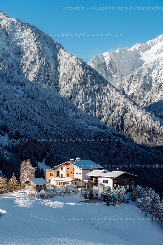 Neuschnee am Brandberg copyright  Thomas Pfister-6 | PHOTOGRAPHY BY THOMAS PFISTER