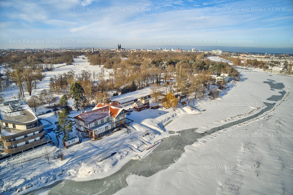 magdeburg_bootshaus_alte_ellbe_0019 | Alte Elbe mit Bootshaus, gefroren - Realisiert mit Pictrs.com