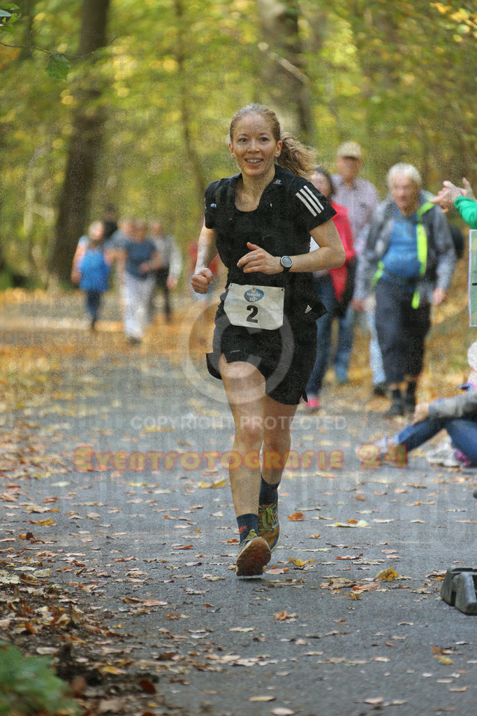 221030_1226_EX1_6328 | Sportfotografie im Rhein-Sieg Kreis, Köln, Bonn, NRW, Rheinland Pfalz, Hessen, etc. Unser Tätigkeitsfeld umfasst den Laufsport vom Volkslauf über den Marathon, Duathlon, Triathon bis zum Ultralauf wie Kölnpfad Ultra oder Schindertrail.