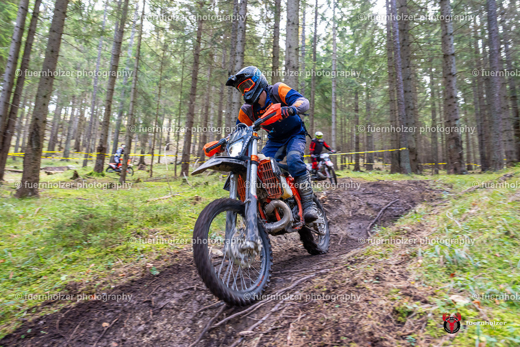 fuernholzer_251026-C1-439 | Fotografische Impressionen von der Red Stag Enduro Extreme by fuernholzer-photography.com. Endurosport in Österreich fotografisch festgehalten von fuernholzer. Auftragsfotografie für Private, Gewerbefotos und Industriefotografie. Eventfotografie, Sportfotografie und Motorsportfotografie. Anbieter von Fotoworkshops, Fototraining, fotografischen Vorträgen und Fotoseminaren.