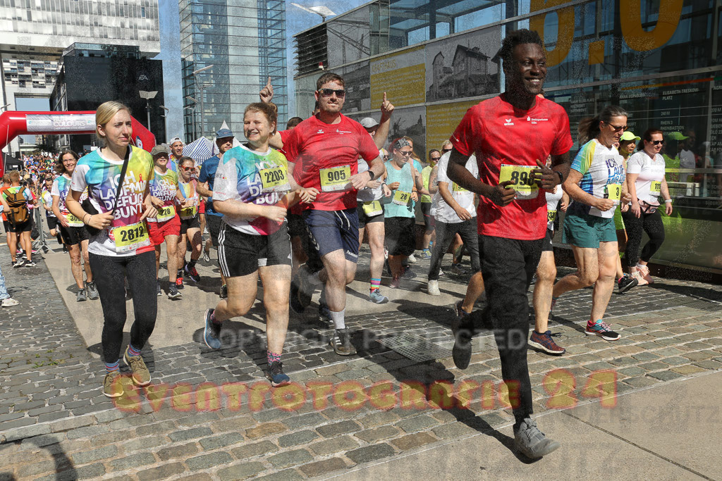 230916_1301_EX1_1998 | Sportfotografie im Rhein-Sieg Kreis, Köln, Bonn, NRW, Rheinland Pfalz, Hessen, etc. Unser Tätigkeitsfeld umfasst den Laufsport vom Volkslauf über den Marathon, Duathlon, Triathon bis zum Ultralauf wie Kölnpfad Ultra oder Schindertrail.
