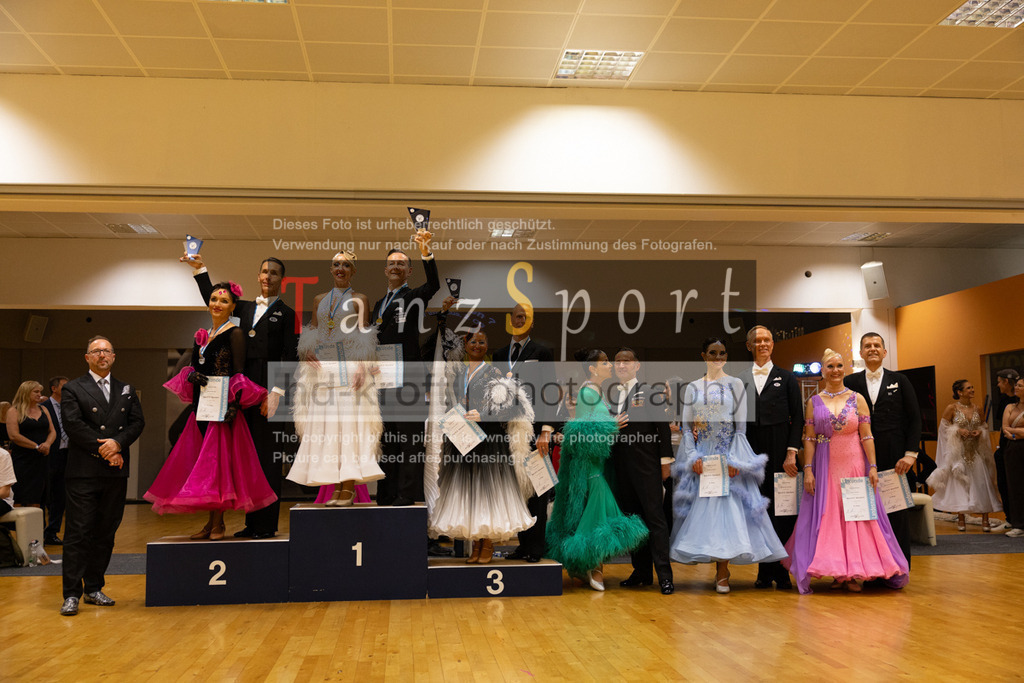 20250906_LM_By_HGR-S-Std_7903 | Tanzsportbilder, Standardtanz, Lateintanz, WDSF, DTV, LTVB, dancecomp, goc, hessen tanzt, blaues band der spree, walzer, tango, wiener walzer, slowfox, quickstepp, samba, rumba, cha-cha-cha, paso doble. jive, hd-kroft photography, turniertanzsport