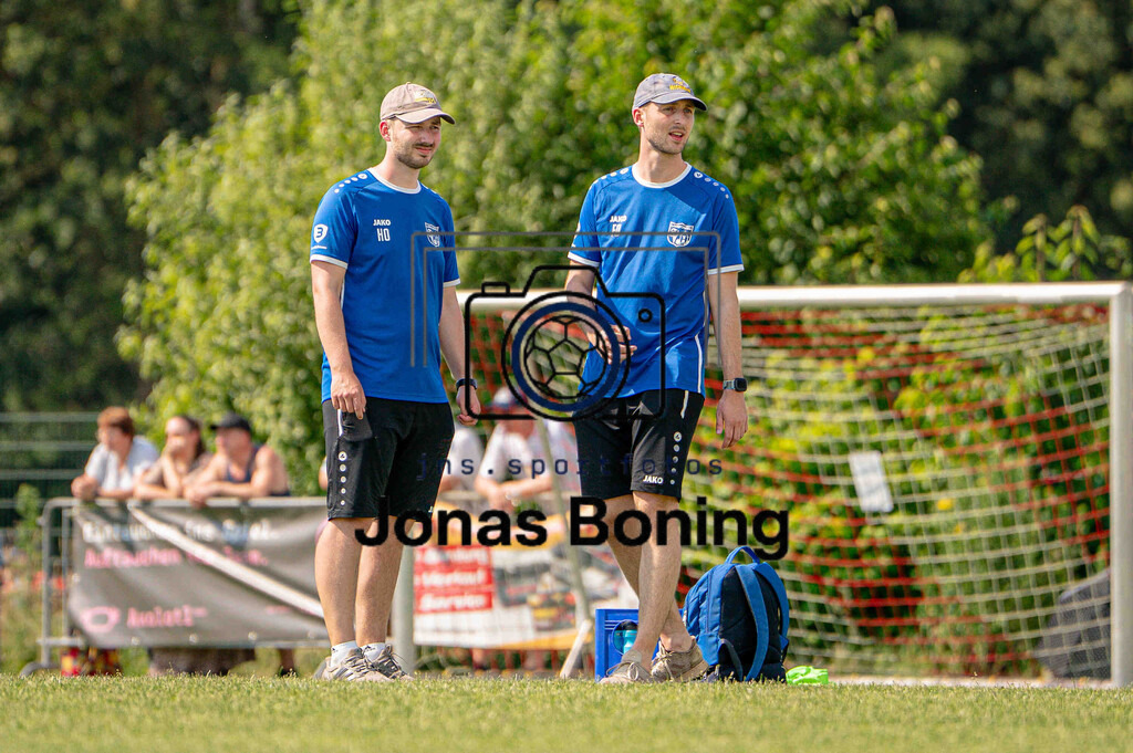 Fußball I E-Junioren I Saison 2025-2026 I OM-Cup Lüsche I Samstag  I 22986 | jns.sportfotos - Realisiert mit Pictrs.com