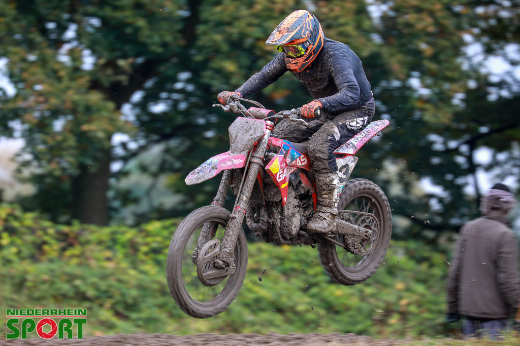 OpenTrack2024_Samstag_058 | Bildergalerie von Sport-Ereignissen aber auch von weiteren spannenden Dingen - nicht nur vom Niederrhein. In Anlehnung an den bekannten Spruch von Hanns Dieter Hüsch heißt das Motto: "Niederrhein ist überall".  - Realisiert mit Pictrs.com