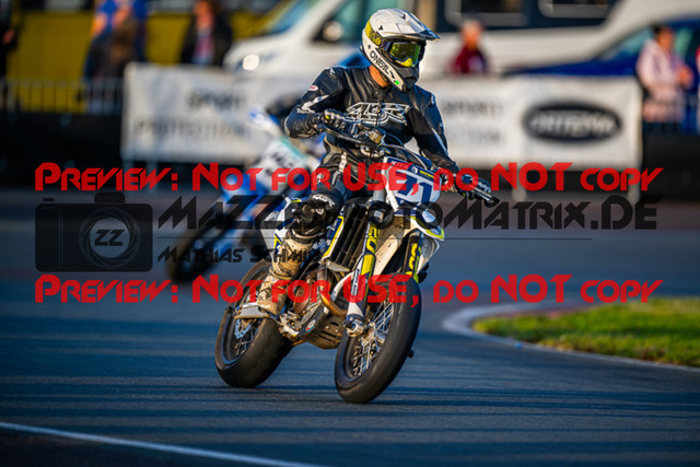 MaZZes_FotoMatrix_230930_2-44 | S4