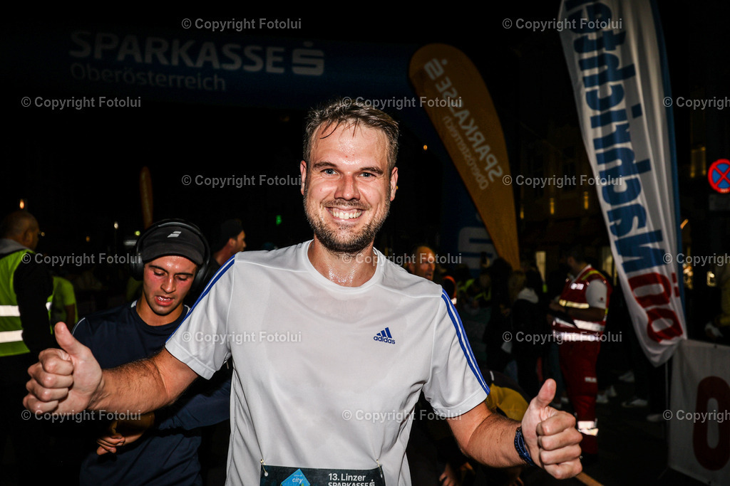 A-BINDER_20240926_0152 | Linz  AUSTRIA,26.Sept..2024 -Night Run Linz, Image shows Photo: Sportmediapics.com/ Manfred Binder