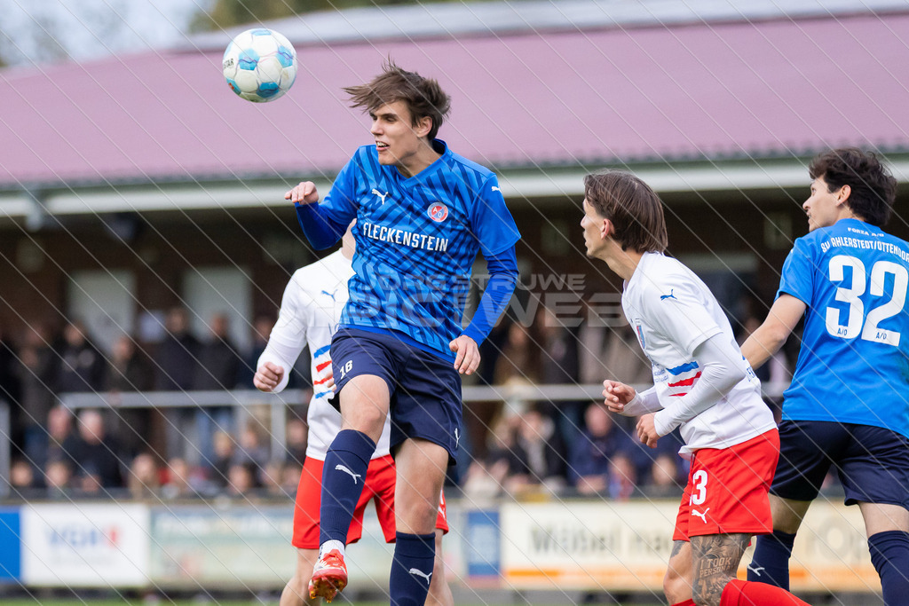 20251004_Picselweb-Fotografie_1R3_4176_web | Bezirkspokal Viertelfinale, SV Ahlerstedt/Ottendorf - SV Drochtersen/Assel II, Ergebnis 0:3. Foto: Jörg Struwe - picselweb.de - Realisiert mit Pictrs.com