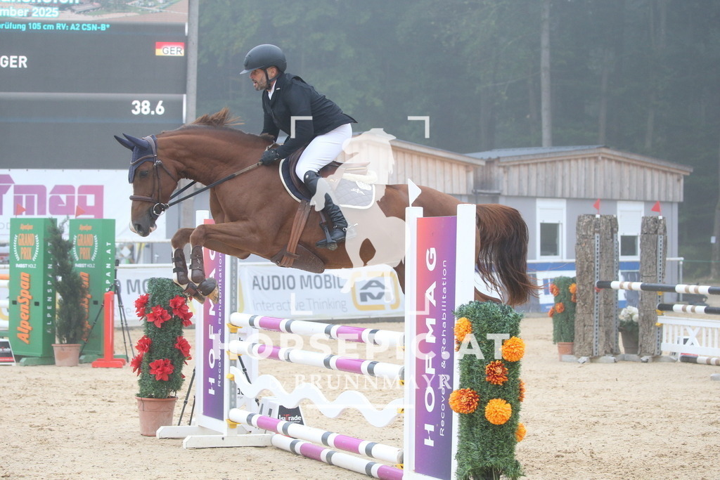 DL2Q2983 | Willkommen bei Brunnmayr - Design & Fotografie – Ihrem Spezialisten für Reitturniere und Pferdeveranstaltungen in Oberösterreich, Salzburg und Bayern! Seit über 17 Jahren sind wir leidenschaftlich dabei.