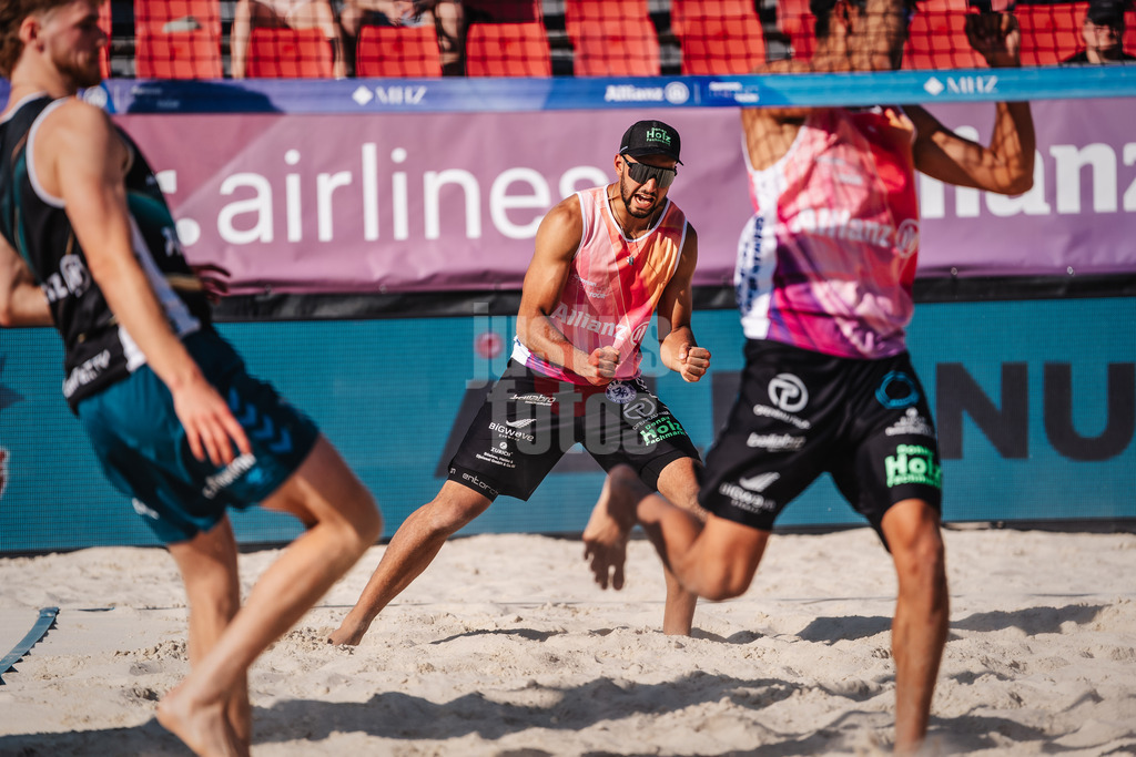 Beachvolleyball | Männer | Allianz German Beach Tour 2025 | Tourstop Bremen | 12.06.2025 | Kim Huber jubelt