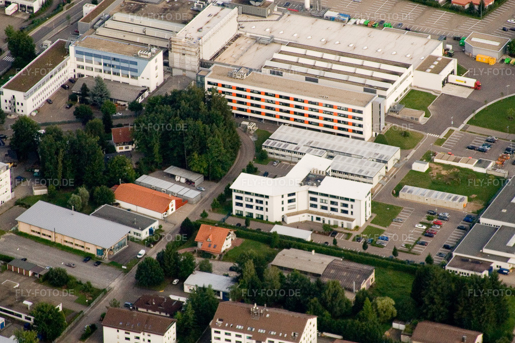 Luftbild: Ittersbach, Industriegebiet im Ortsteil Im Stockmädle in Karlsbad im Bundesland Baden-Württemberg in Deutschland. Foto: IMG_12476.jpg vom 05.08.2008 durch Werner Riehm/FLY-FOTO.de