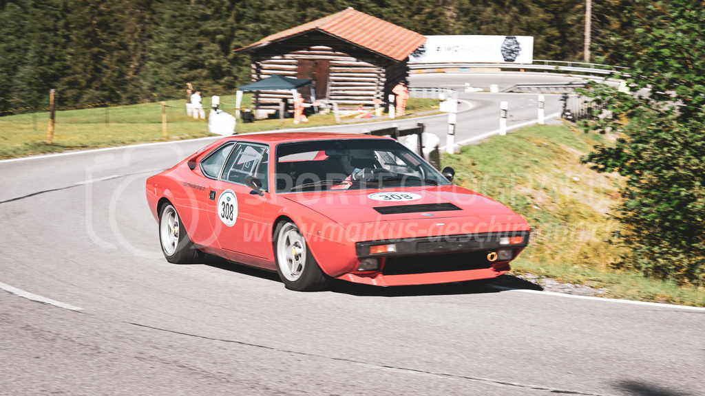 19. Arosa ClassicCar 2023 - 1. September 2023 | 19. Arosa ClassicCar 2023
Arosa, Schweiz
Uhlmann Hans aus Horgen mit der Startnummer 308 in einem Ferrari Dino 308 GT4, Jahrgang 1975, in der Klasse Sport Trophy.
@arosaclassiccar, @arosa.official, #arosaclassiccar, #arosa, #76curves, #classiccar
Bild: Sportfotografie Markus Aeschimann | www.markus-aeschimann.ch - Realisiert mit Pictrs.com