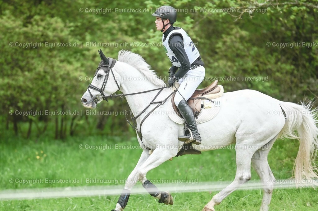 20230513_CCI2_Section2_Gelände_0556 | equistock