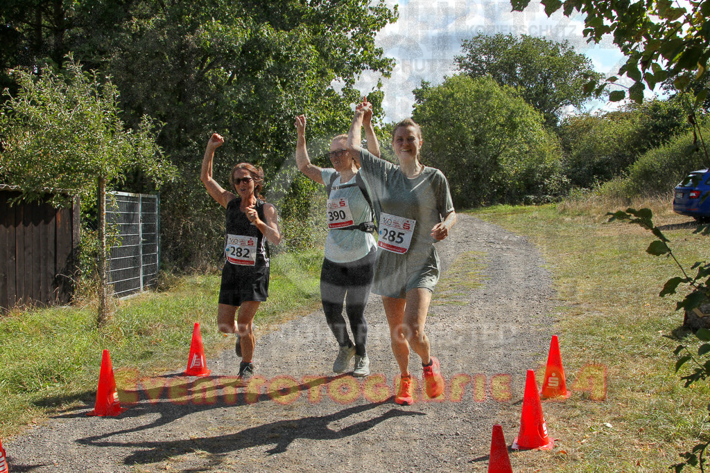 250830_1308_EV4_4154 | Sportfotografie im Rhein-Sieg Kreis, Köln, Bonn, NRW, Rheinland Pfalz, Hessen, etc. Unser Tätigkeitsfeld umfasst den Laufsport vom Volkslauf über den Marathon, Duathlon, Triathon bis zum Ultralauf wie Kölnpfad Ultra oder Schindertrail.