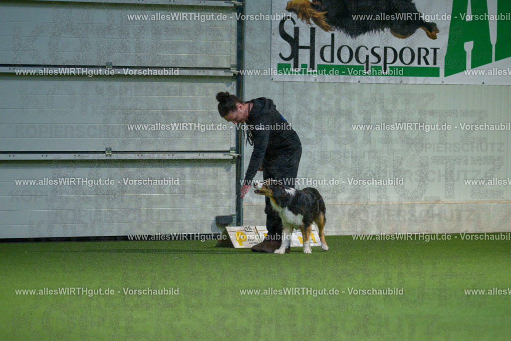 7R506944 | Professionelle Tierfotografie in Mönchengladbach von Daniel Wirth (allesWIRTHgut). Liebevolle & natürliche Bilder von Hunden & Katzen für unvergessliche Erinnerungen.