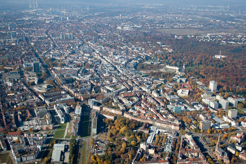Luftbild: Ortsansicht von Osten im Ortsteil Südstadt in Karlsruhe im Bundesland Baden-Württemberg in Deutschland. Foto: IMG_35014.jpg vom 31.10.2010 durch Werner Riehm/FLY-FOTO.de
