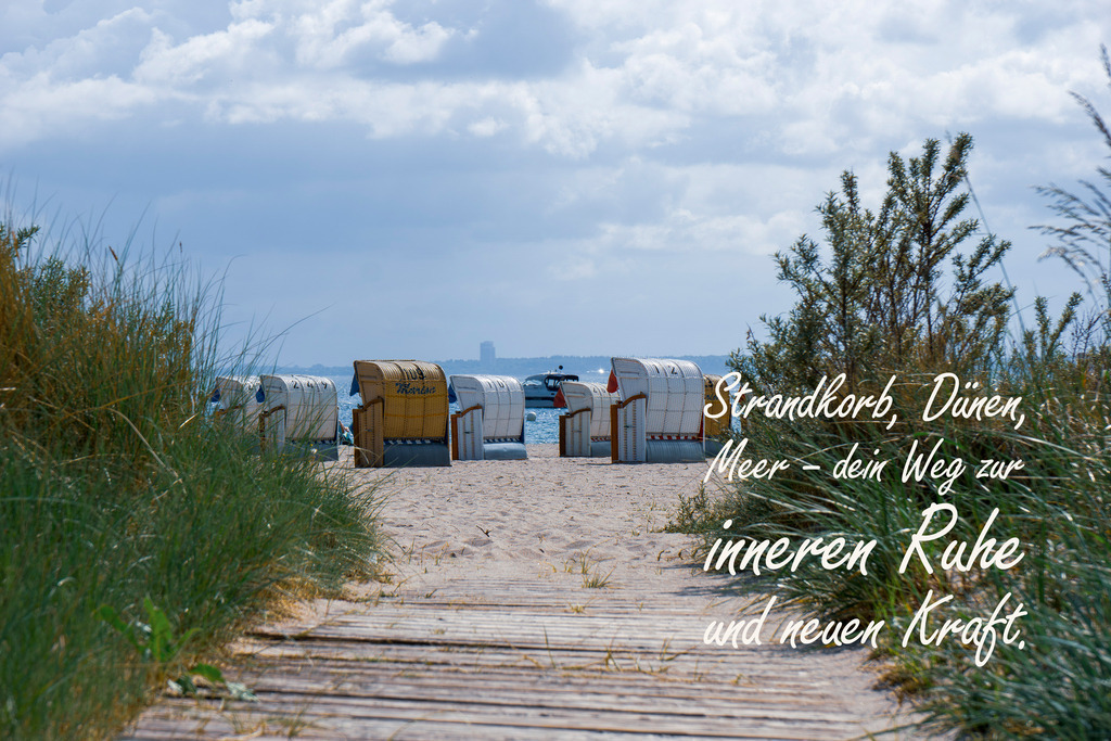 Meer Kalender 2026 - Ostseemotiv mit Text | Gestalten Sie Ihr Zuhause mit einzigartigen Bildern von Ostsee u. Nordsee – als Leinwandbild, Acryl, Alu-Dibond oder FineArt Hahnemühle, individuell anpassbar.