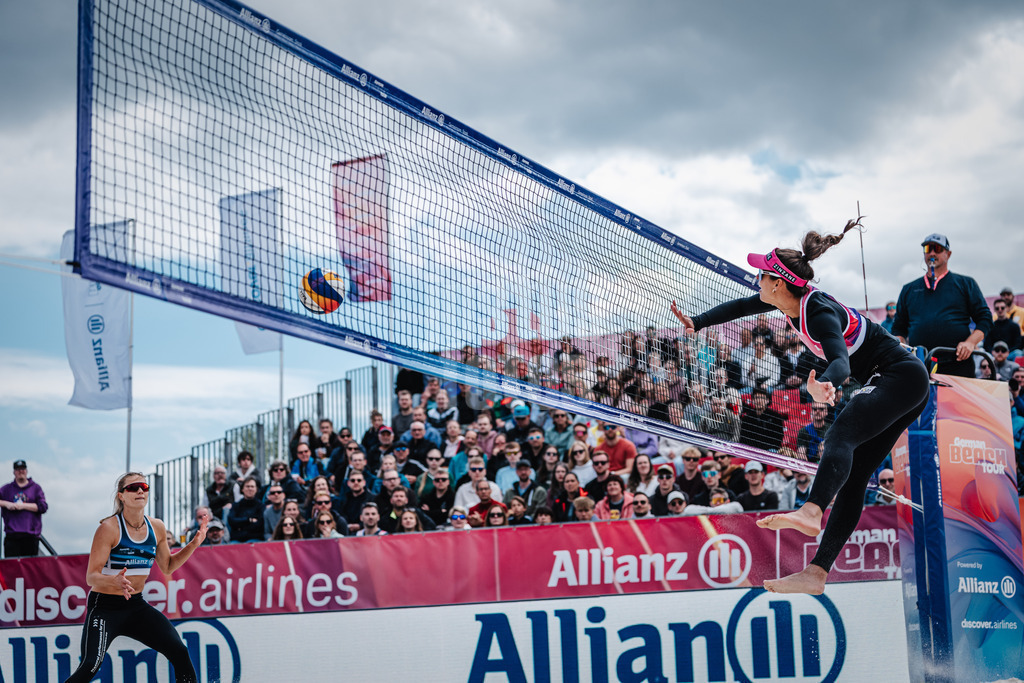 Beachvolleyball | Frauen | German Beach Tour 2024 | Tourstop Bremen | 09.06.2024 | Andressa Cavalcanti Ramalho (BRA) beim Angriff