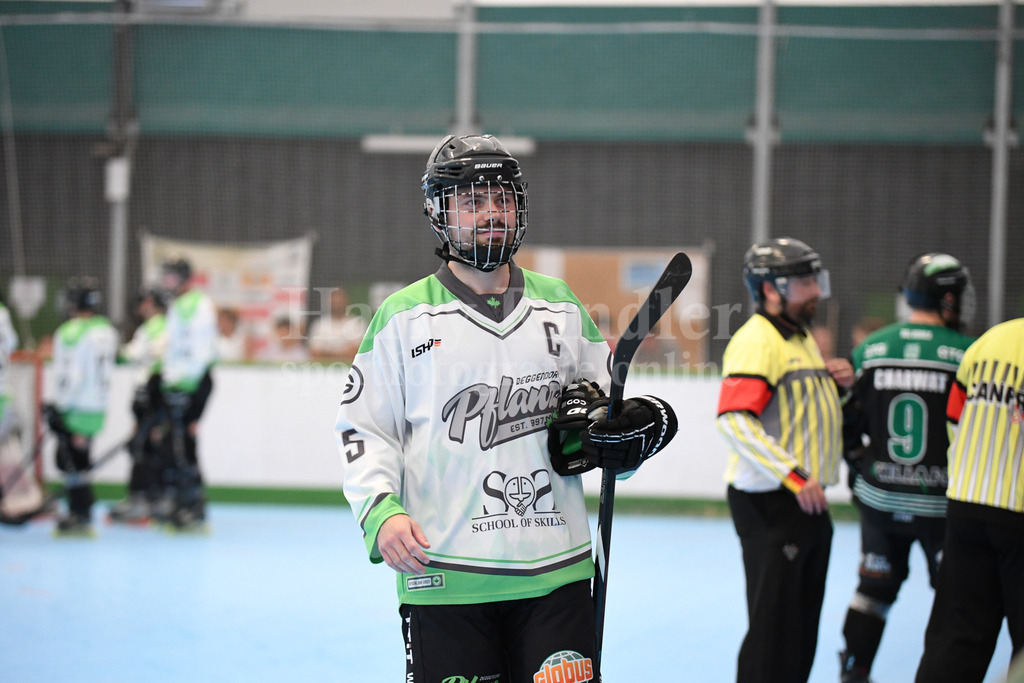 Deggendorf Pflanz : Langenfeld Devils | Johannes Brunner (Kapitän Deggendorf Pflanz Herren 1) - Realisiert mit Pictrs.com