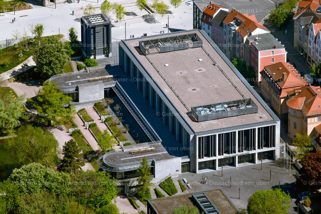 4026864 | WEIMAR 07.05.2020 Gebäude der Veranstaltungshalle " congress centrum weimarhalle " an der Karl-Liebknecht-Straße in Weimar im Bundesland Thüringen, Deutschland. Weiterführende Informationen bei: weimar GmbH. // Building of the indoor arena " congress centrum weimarhalle " in Weimar in the state Thuringia, Germany. Further information at: weimar GmbH. Foto: Gerhard Launer