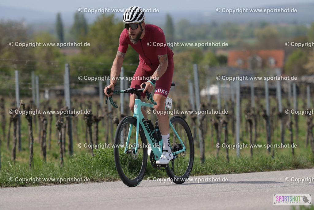 368A4387 | Neusiedlersee Radmarathon 2026@sportshot_your_pictrs #yourpictures#roadtowm2029 #nrm #neusiedlerseeradmarathon #neusiedlersee #neusiedlerseetourismus #burgenland #mörbisch #nrm26 #burgenlandtourismus #voglundco #poweredbyburgenlandtourismus #radsport #rad #marathon #ucigranfondo #visitburgenland #ucigranfondoworldseries