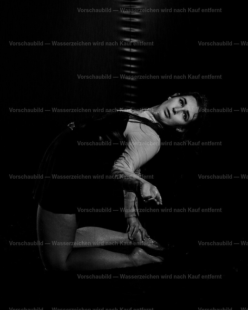 DSC01902_01 | Martin Fiedler Fotografie - Ausdrucksstarke Portraits im Raum Nürnberg - Realisiert mit Pictrs.com